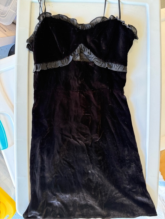 Reformation Dresses & Skirts - Reformation Black Velvet Ruffle-Trim Slip